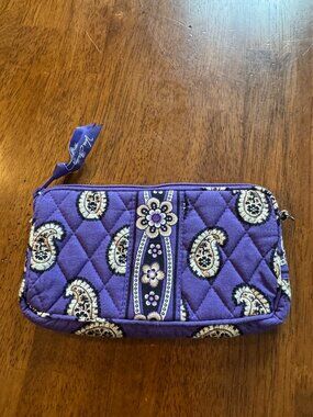 Fabric wallet by Very Bradley 7 x 4 inches Simply Violet purple paisley print.